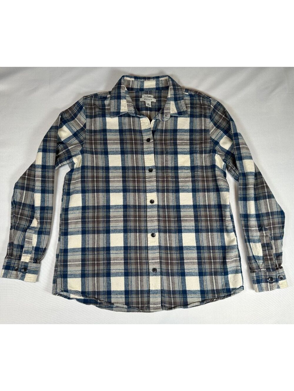 L.L. Bean Womens Scotch Plaid Flannel Casual Relaxed Fit Sz Med 100% Cotton
